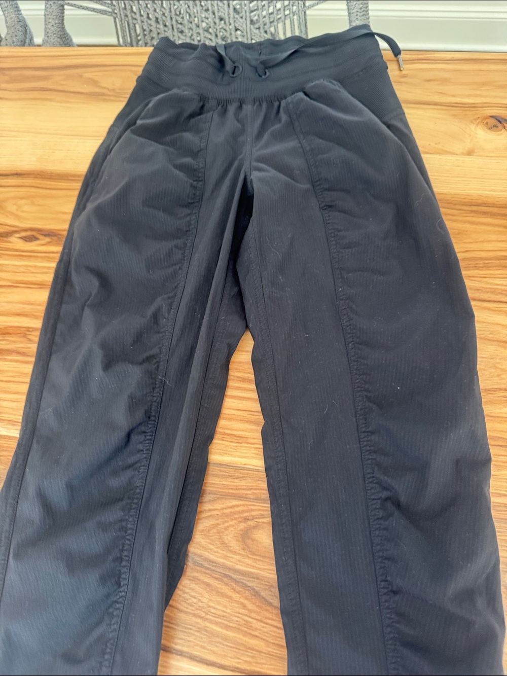 lululemon athletica women’s studio joggers , size 0 hardly worn